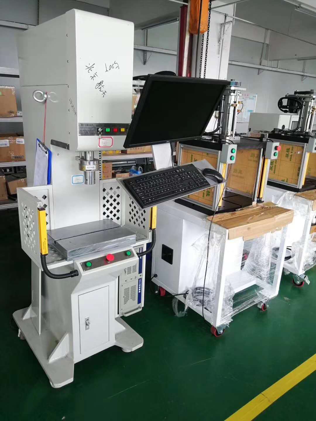 航天航空大學(xué)實(shí)驗(yàn)用伺服電子壓力機(jī)